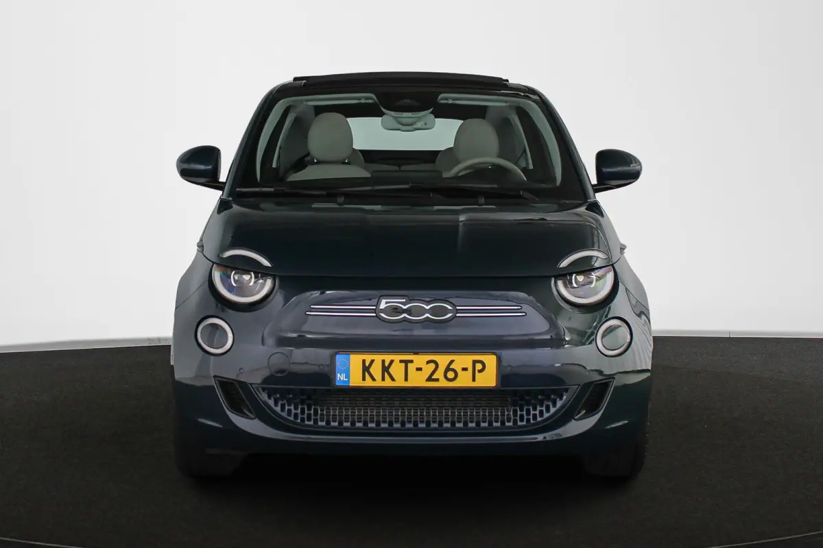 La Prima 24 kWh Cabrio Leder Stoelverwarming Camera JBL Keyless