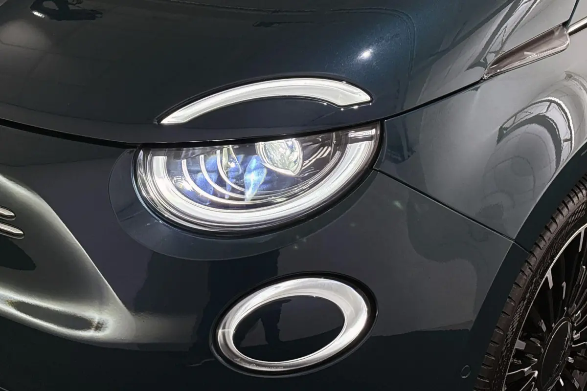 La Prima 24 kWh Cabrio Leder Stoelverwarming Camera JBL Keyless