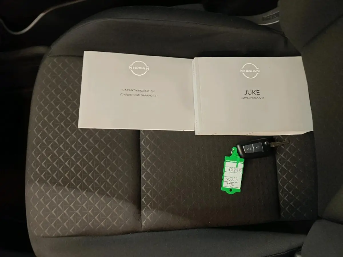 1.0 DIG-T BUSINESS ACCESS I AUTOMAAT I P-CAMERA I APPLE CARPLAY I CLIMATE CONTROL I STOELVERWARMING