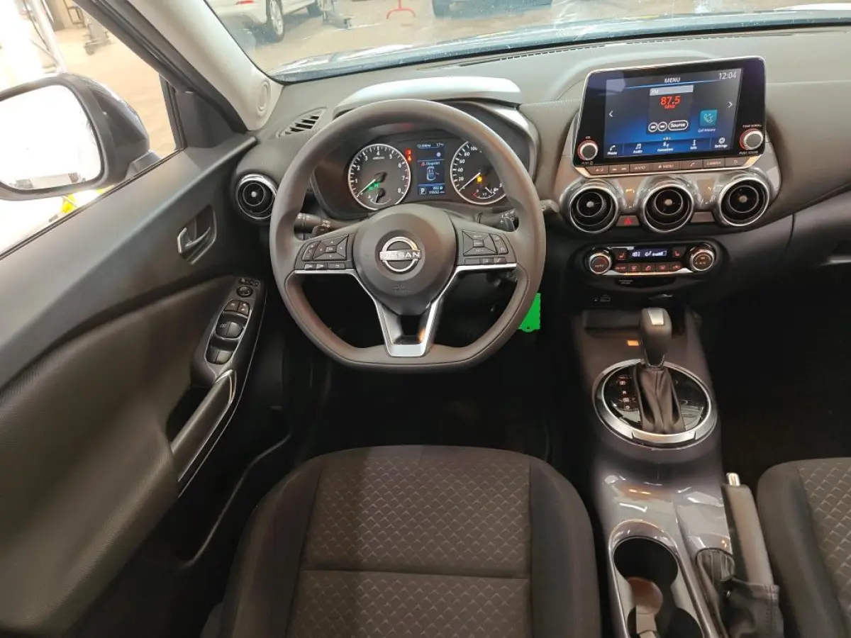 1.0 DIG-T BUSINESS ACCESS I AUTOMAAT I P-CAMERA I APPLE CARPLAY I CLIMATE CONTROL I STOELVERWARMING
