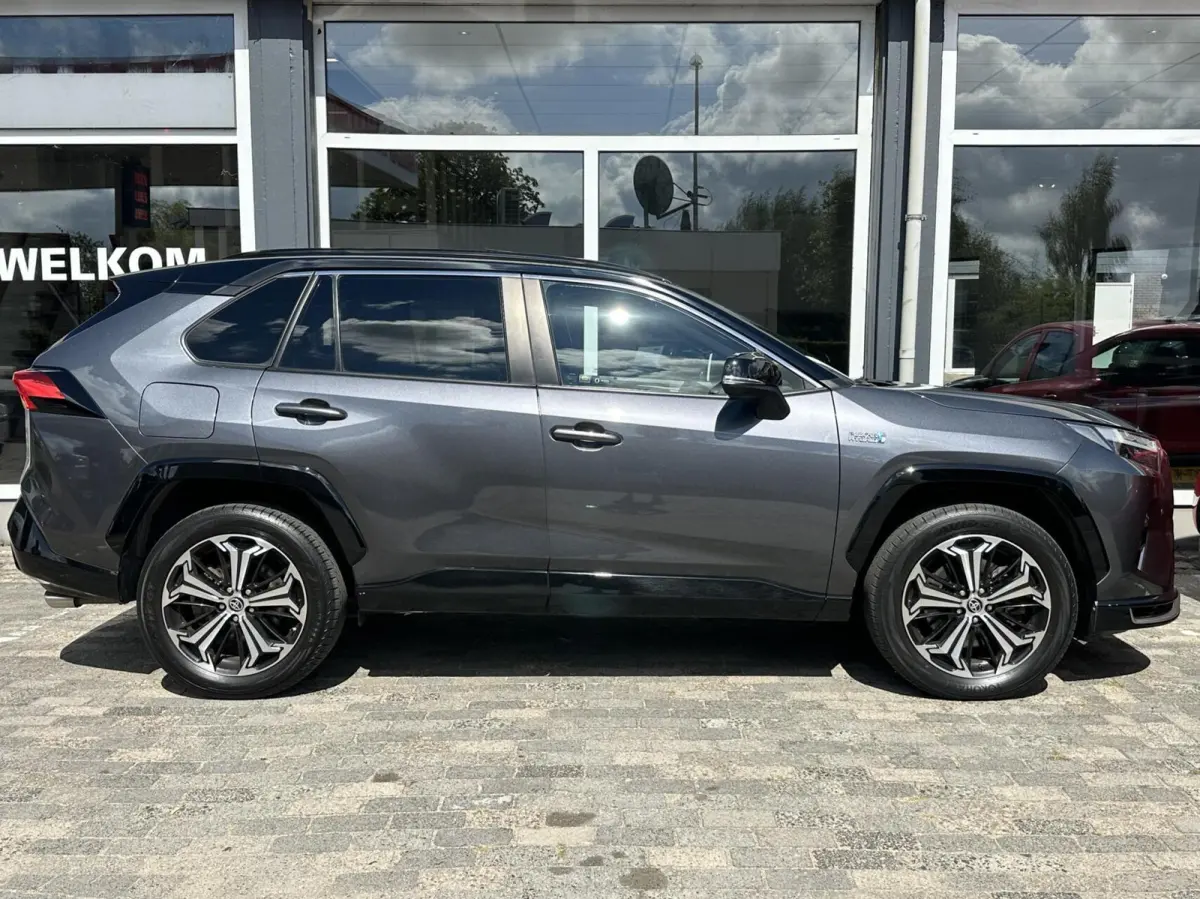 2.5 Plug-in Hybrid AWD Bi-Tone Plus|Rijklaar