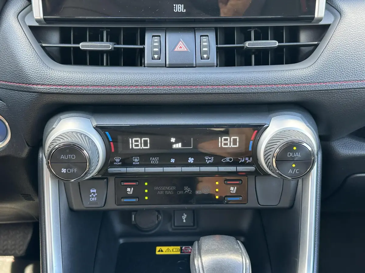 2.5 Plug-in Hybrid AWD Bi-Tone Plus|Rijklaar