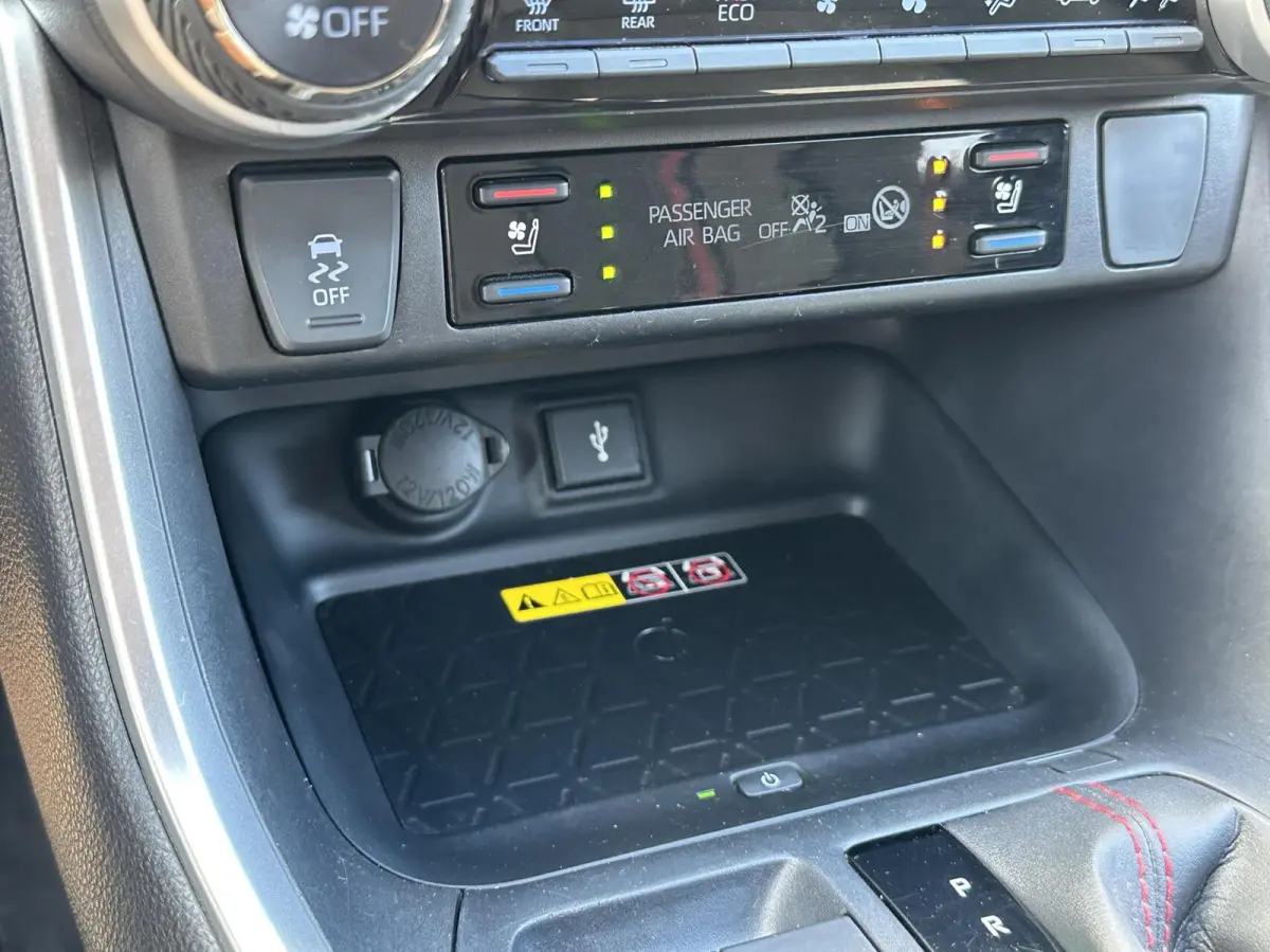 2.5 Plug-in Hybrid AWD Bi-Tone Plus|Rijklaar