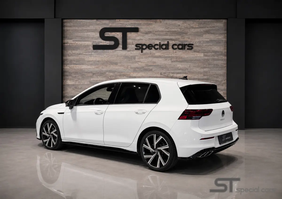 1.5 TSI R-Line|Winter Pakket|18 inch