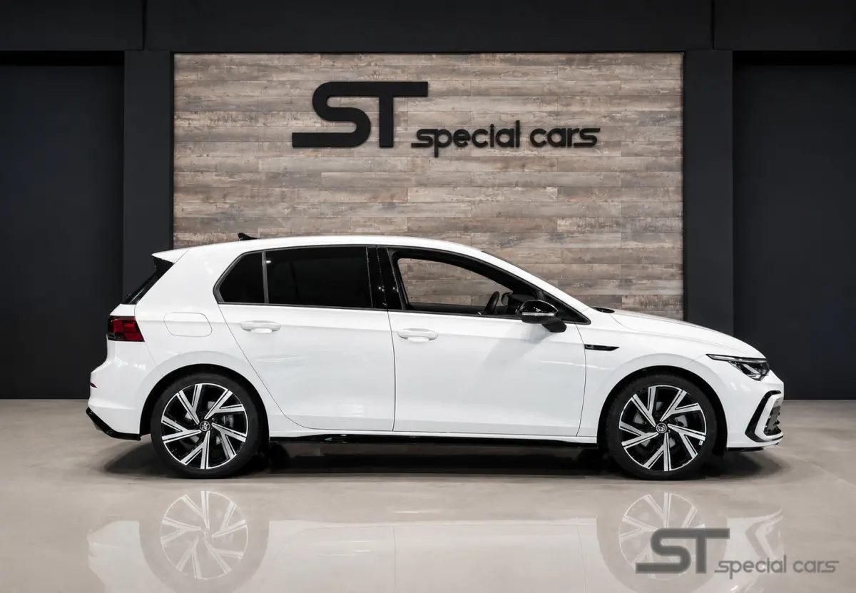 1.5 TSI R-Line|Winter Pakket|18 inch