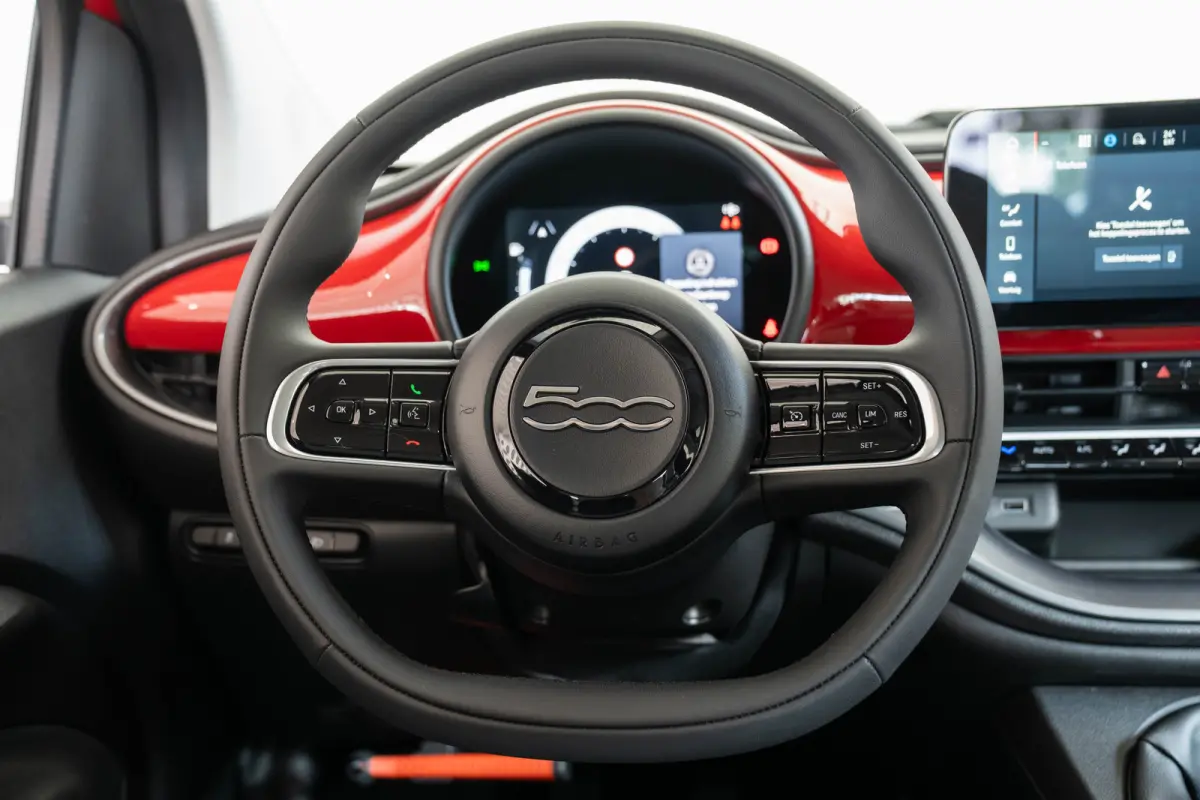 1.0 Hybrid Torino Launch Edition | Tot 8 Jaar Garantie | Climate Controle | Apple Carplay & Android Auto | Keyless | Cruise Controle |