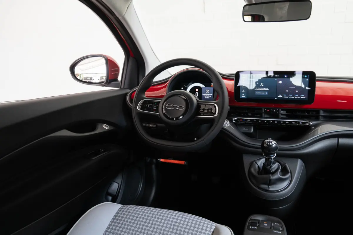 1.0 Hybrid Torino Launch Edition | Tot 8 Jaar Garantie | Climate Controle | Apple Carplay & Android Auto | Keyless | Cruise Controle |