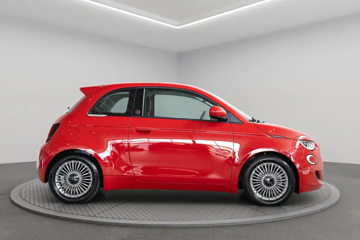 1.0 Hybrid Torino Launch Edition | Tot 8 Jaar Garantie | Climate Controle | Apple Carplay & Android Auto | Keyless | Cruise Controle |