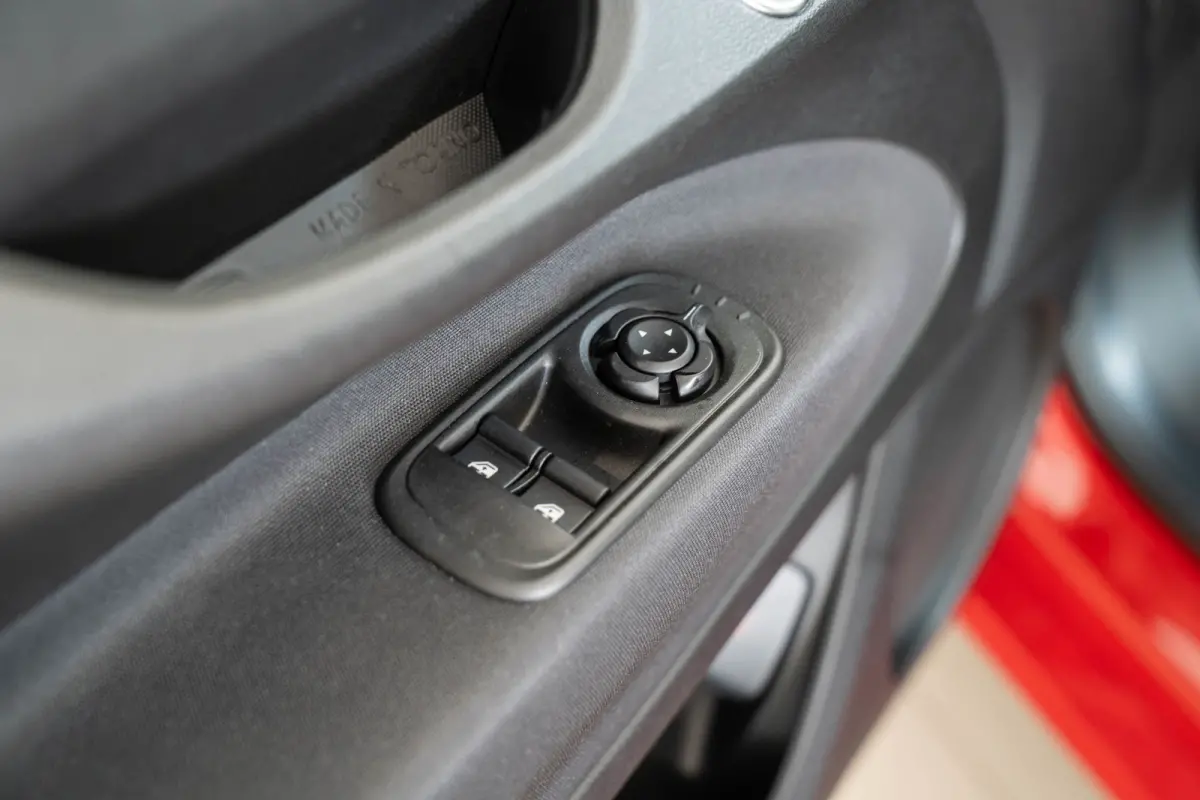 1.0 Hybrid Torino Launch Edition | Tot 8 Jaar Garantie | Climate Controle | Apple Carplay & Android Auto | Keyless | Cruise Controle |