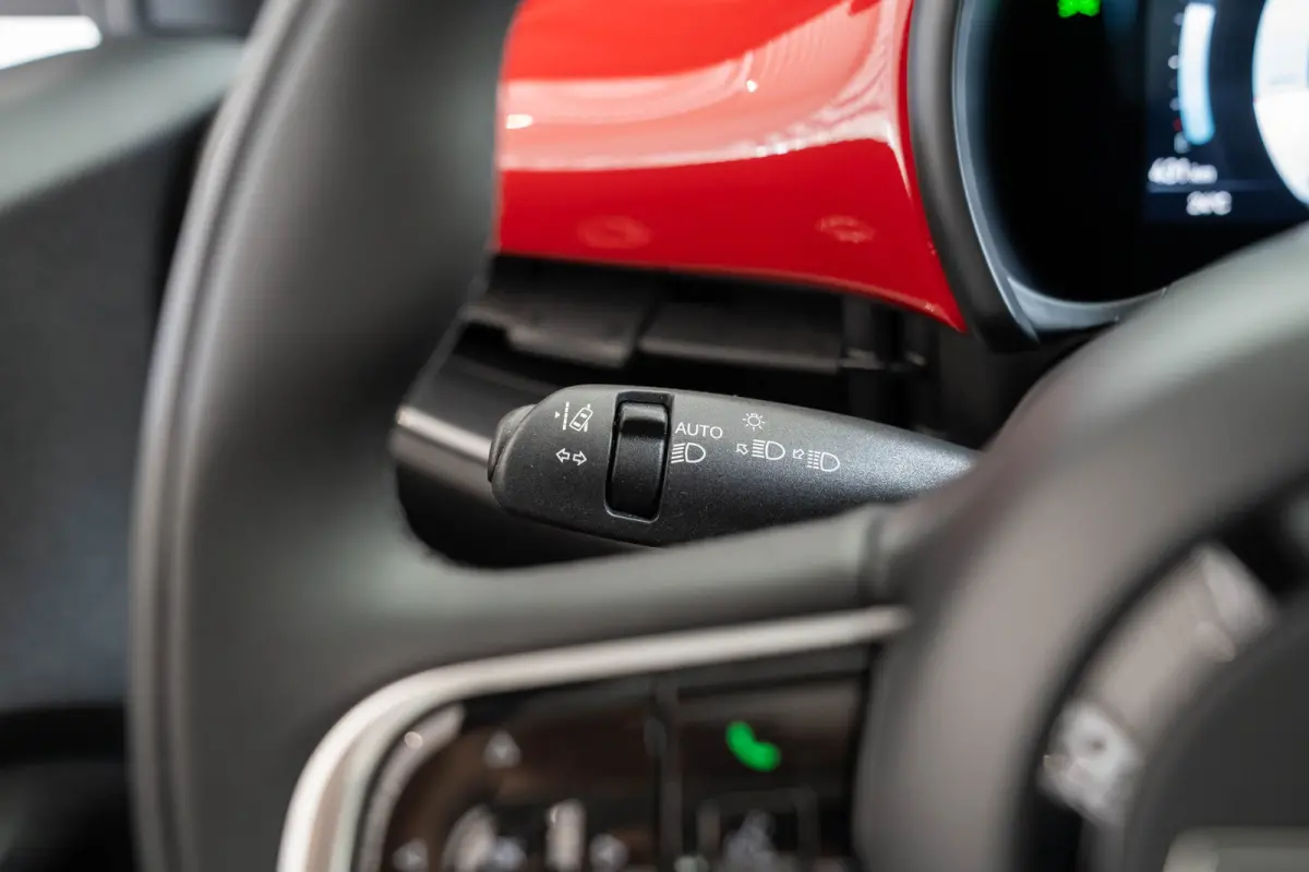 1.0 Hybrid Torino Launch Edition | Tot 8 Jaar Garantie | Climate Controle | Apple Carplay & Android Auto | Keyless | Cruise Controle |