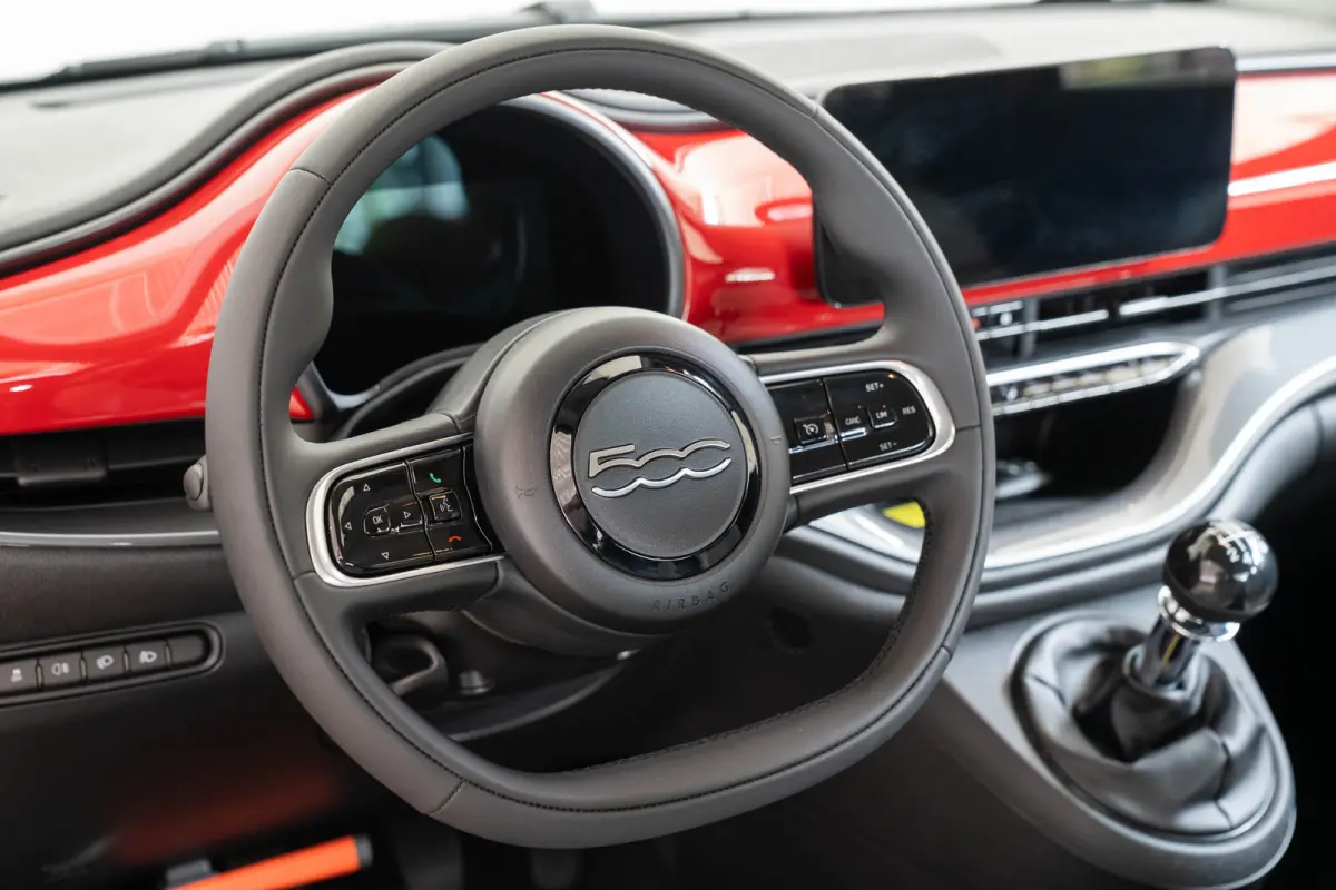 1.0 Hybrid Torino Launch Edition | Tot 8 Jaar Garantie | Climate Controle | Apple Carplay & Android Auto | Keyless | Cruise Controle |