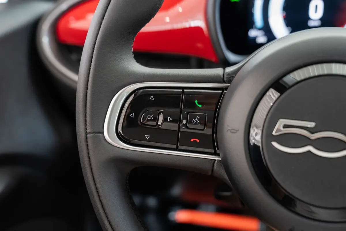 1.0 Hybrid Torino Launch Edition | Tot 8 Jaar Garantie | Climate Controle | Apple Carplay & Android Auto | Keyless | Cruise Controle |