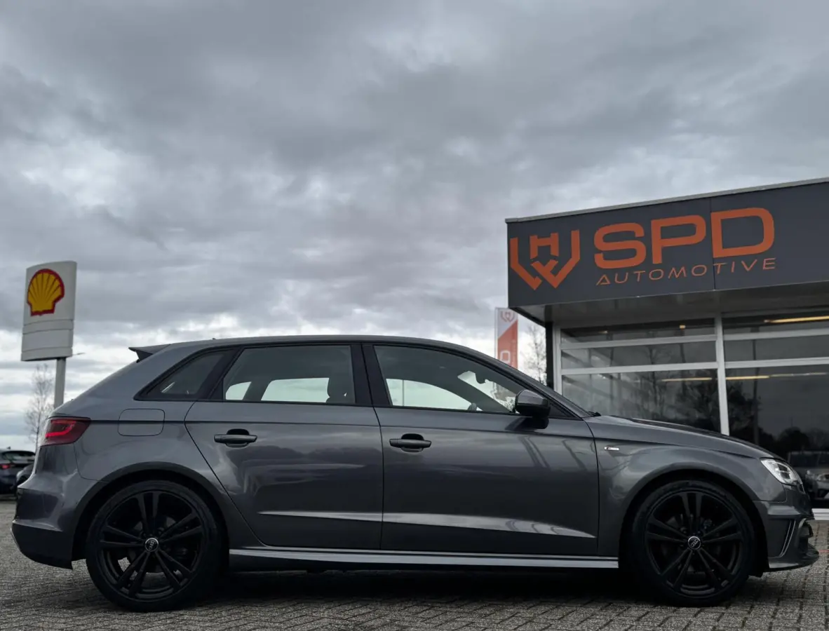 1.4TFSI S-Line|B&O|LED|S-Tronic|Bi-Xenon