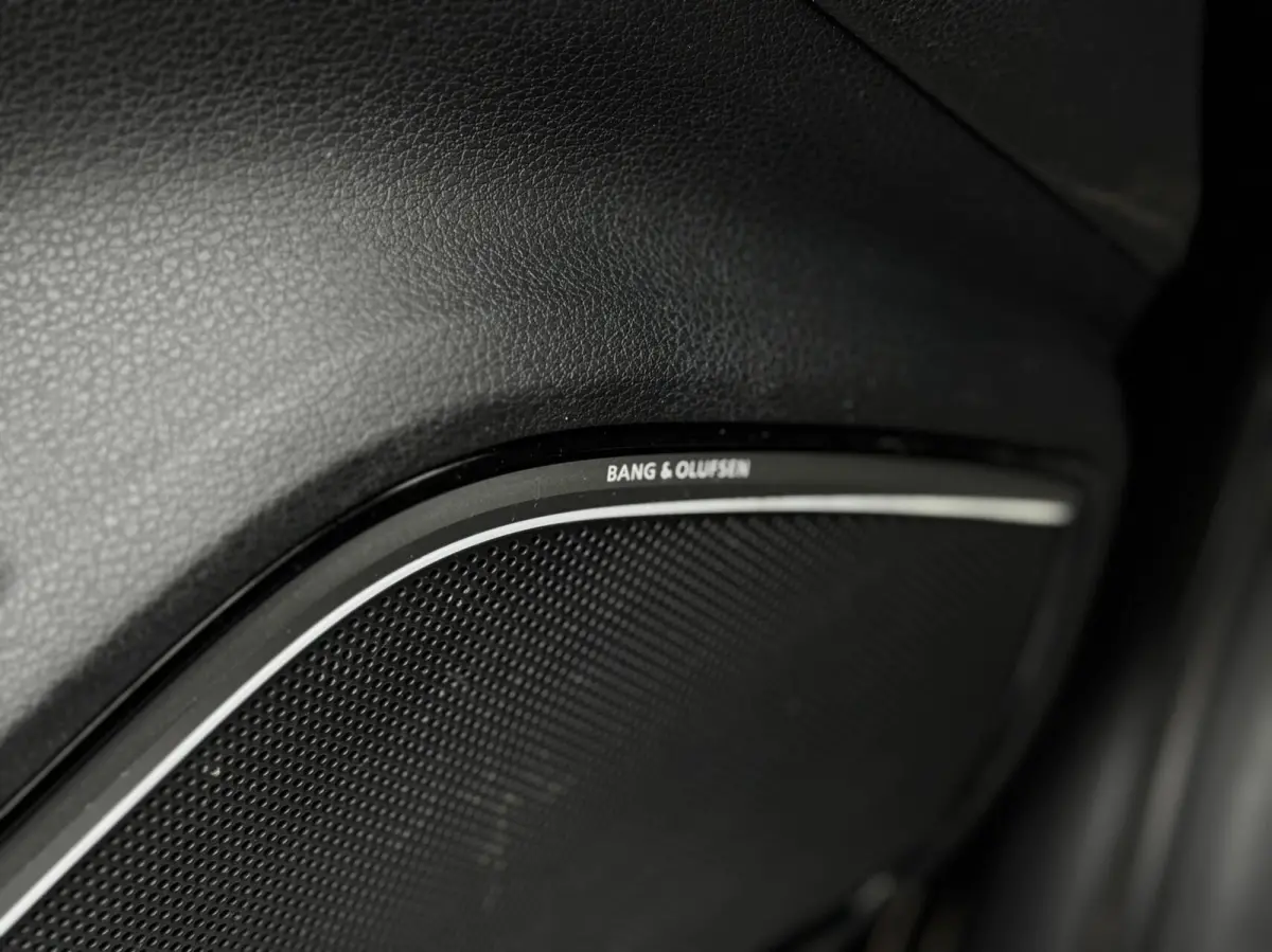 1.4TFSI S-Line|B&O|LED|S-Tronic|Bi-Xenon