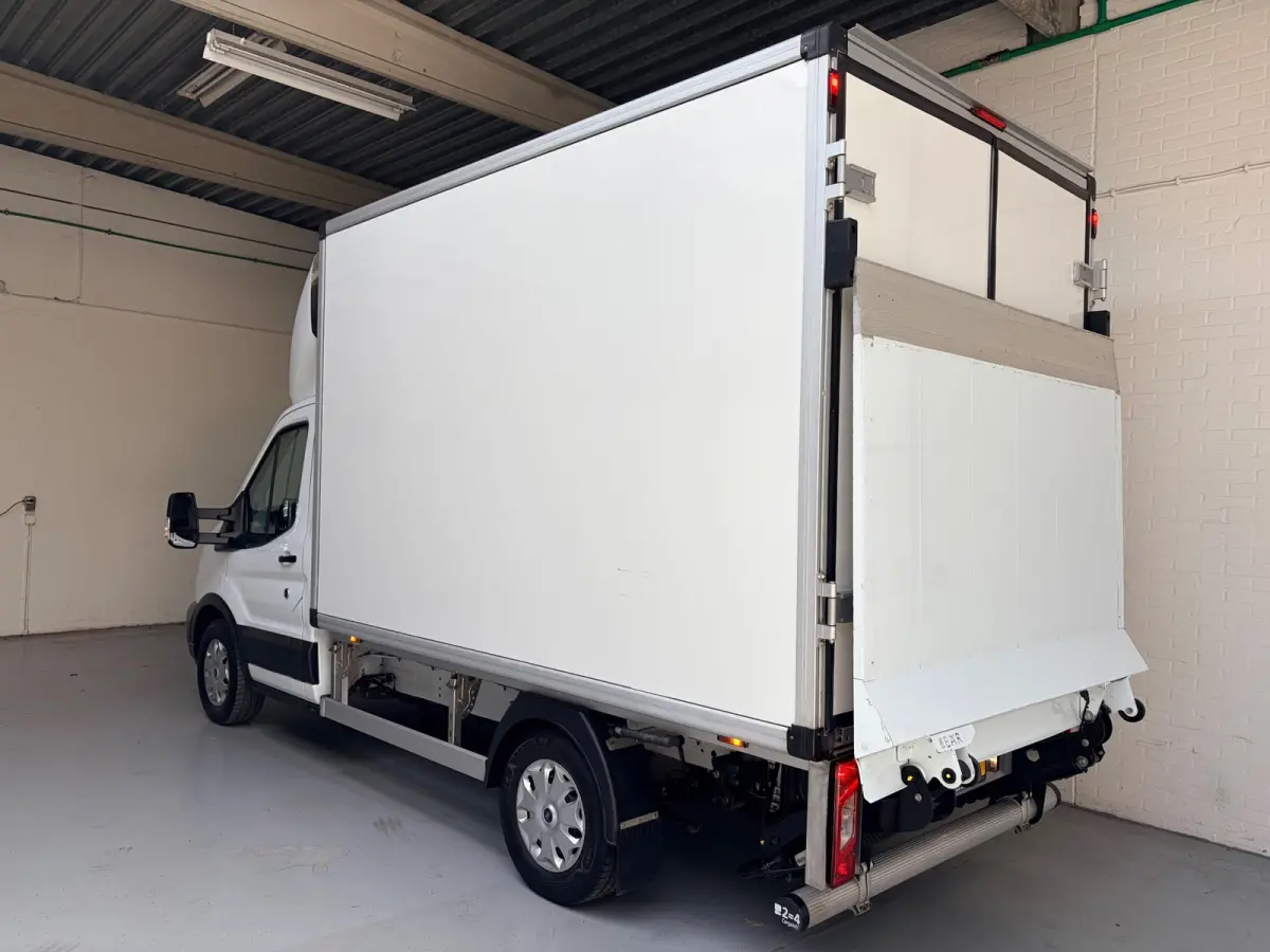 KOELWAGEN BAKWAGEN LAADKLEP AUTOMAAT 350 2.0 TDCI 130pk Trend ORIGINEEL NEDERLANDSE BUS! 1STE EIGENAAR! RIJKLAARPRIJS
