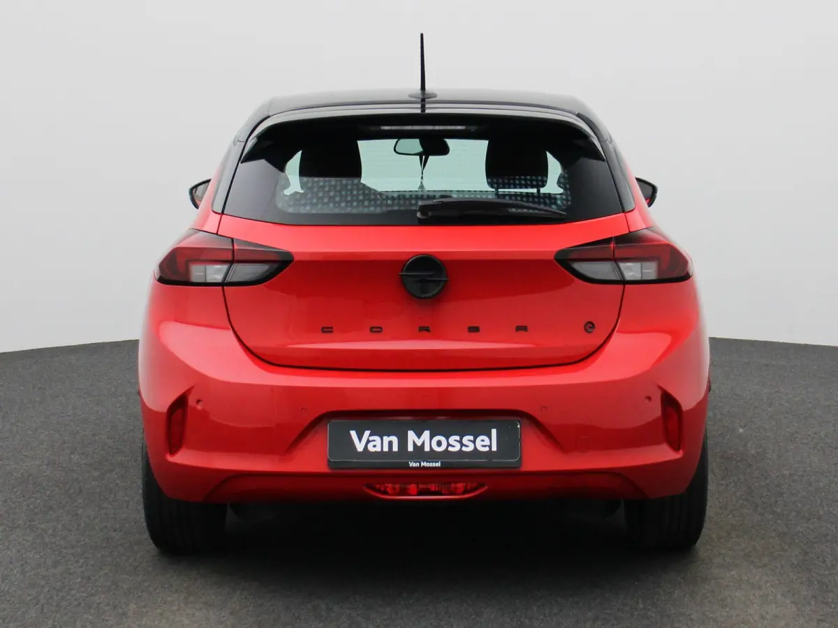 BEV 50kWh #YES | PDC V+A | Stoel&Stuur Verwarming | Apple Carplay&Android Auto | 136PK | Cruise Control