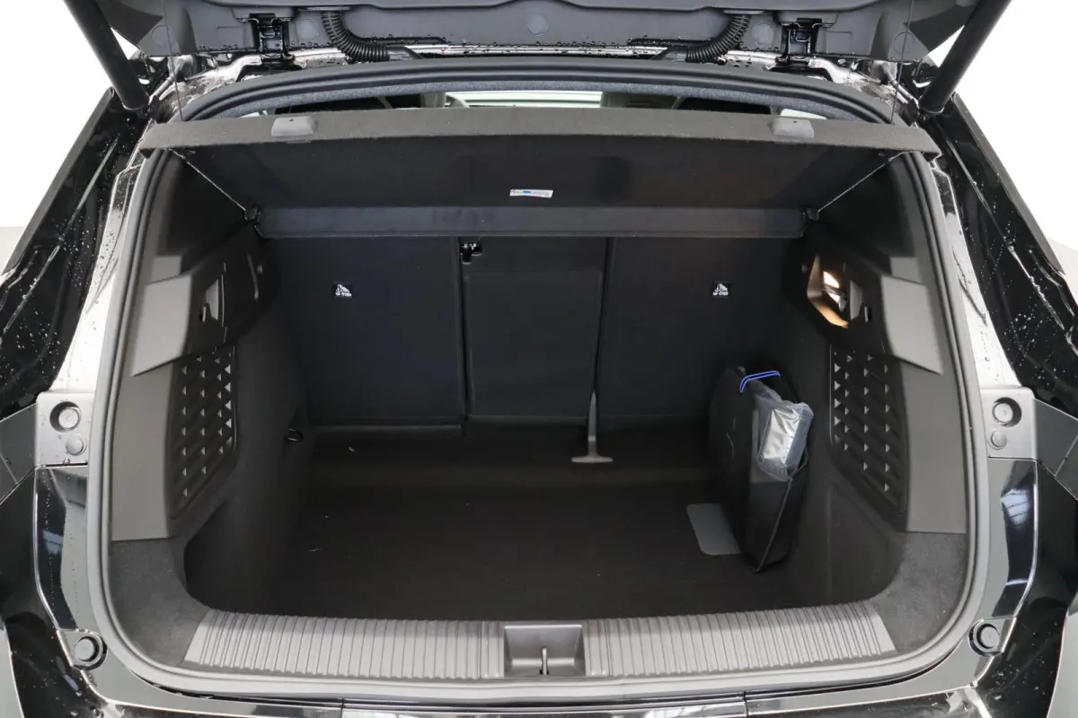 Instyle 87 kWh | Stoel-stuur verwarming | Lederen interieur | Elektrochromatish Panoramadak | Harman Kardon |