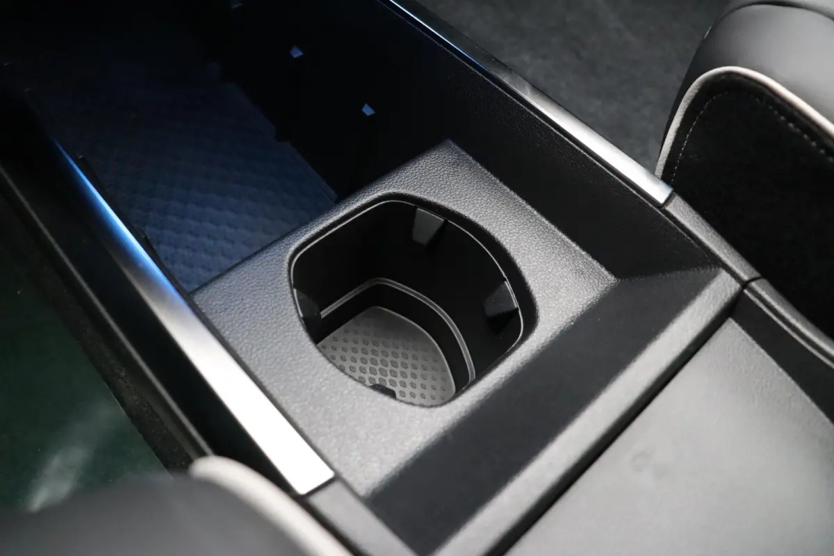 Instyle 87 kWh | Stoel-stuur verwarming | Lederen interieur | Elektrochromatish Panoramadak | Harman Kardon |