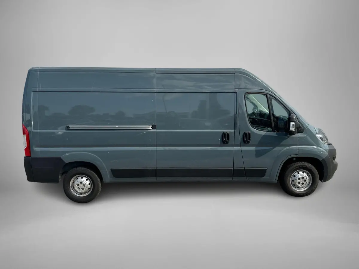 2.2D 140 L3H2 3.3t | Camera | Parkeersensoren Achter | Airco | Schuifdeur Rechts | Houten Betimmering