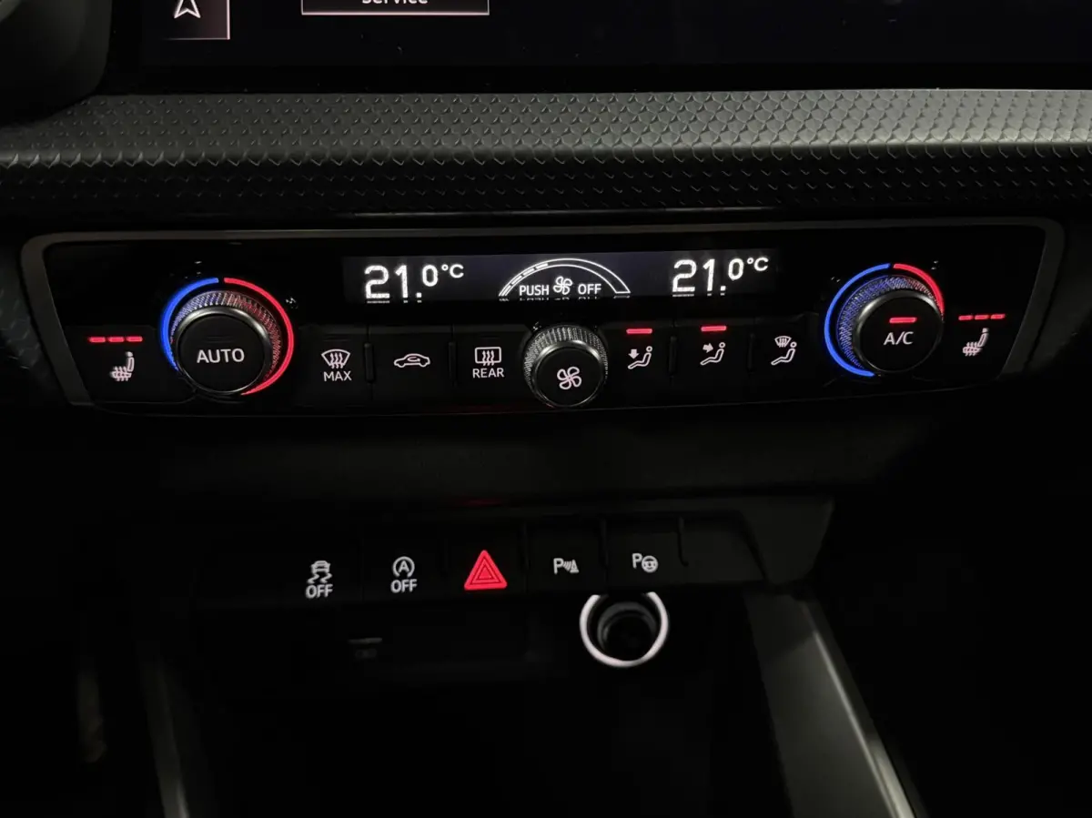 30 TFSI|LED|KEYLESS|CRUISE|STOELVERWARMING