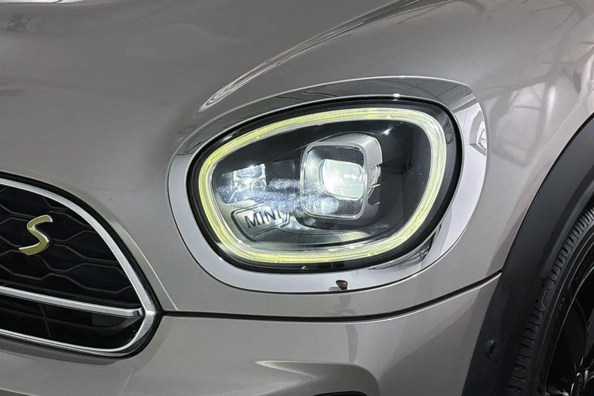 1.5 Cooper ALL4 Untamed Pano Harman Kardon Head-Up Stoelverwarming