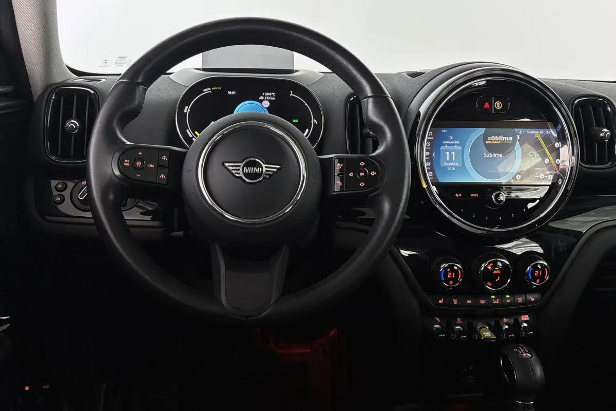 1.5 Cooper ALL4 Untamed Pano Harman Kardon Head-Up Stoelverwarming