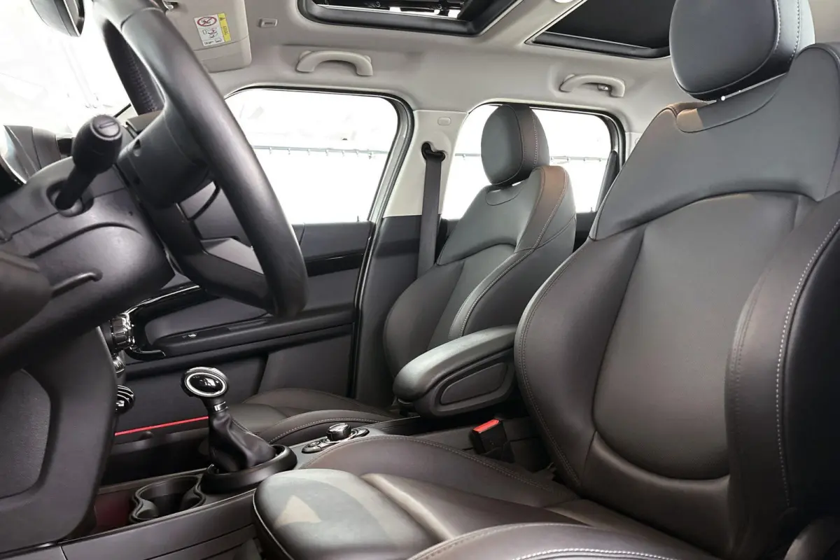 1.5 Cooper ALL4 Untamed Pano Harman Kardon Head-Up Stoelverwarming