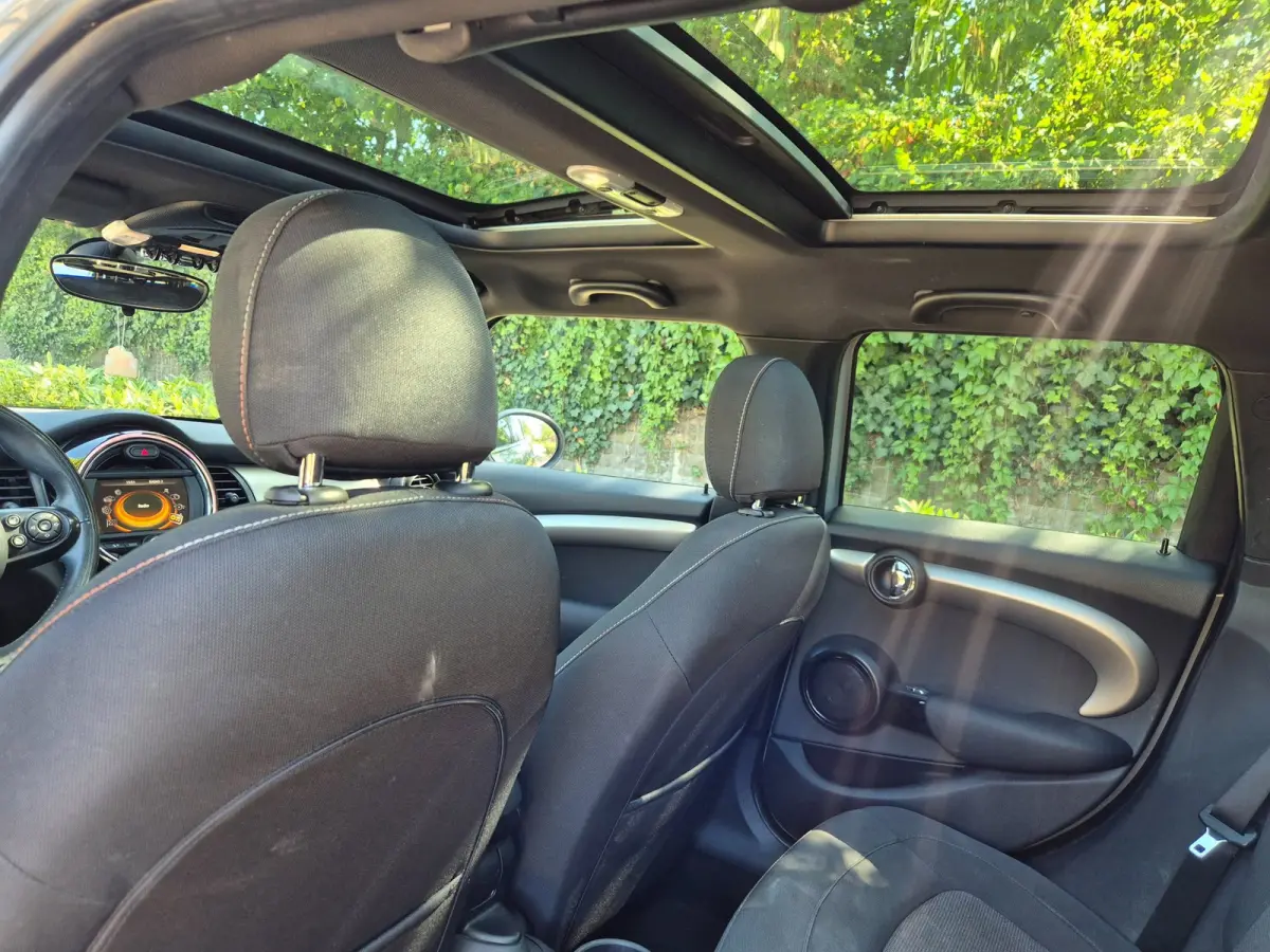 1.5 Salt Automaat Panorama 2-kleur comb. Navigatie PDC NAP 1.5 Cooper Salt Business