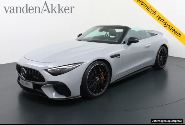 63 AMG 4Matic+ 585pk AMG 63 4Matic+ 585pk // Keramische remmen // BTW-auto // Neuslift // Alpin Grau // AMG Nightpakket II // Burmester // Achteras besturing