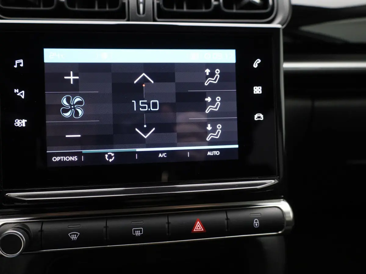 1.2 PureTech Feel | Apple Carplay / Android Auto | Airco | Privacy Glass |