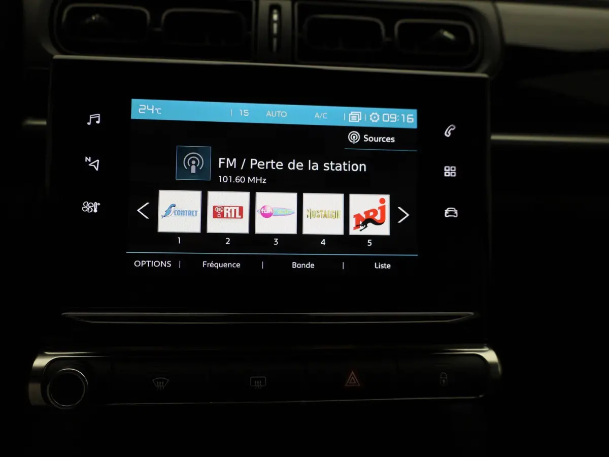 1.2 PureTech Feel | Apple Carplay / Android Auto | Airco | Privacy Glass |