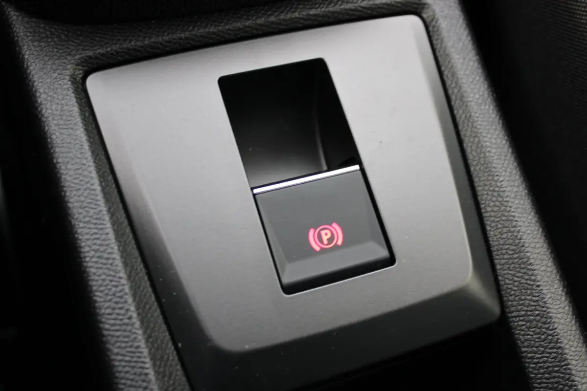 1.2 MHEV Hybrid 110 pk EDITION, Technologie Pack | LED koplampen | Parkeersensoren achter | Voorraadvoordeel !