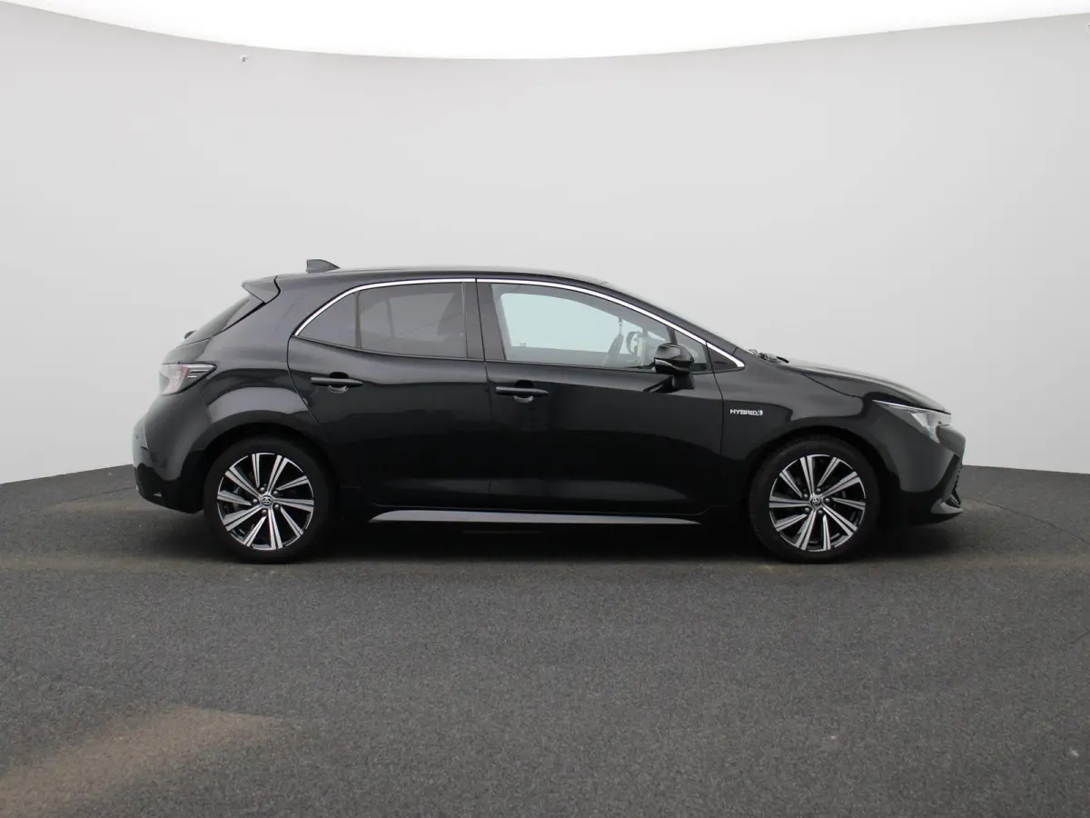 1.8 Hybrid Business Plus | Navigatie | Airco | Lichtmetalen Velgen | Privacy Glass | Camera | Keyless |