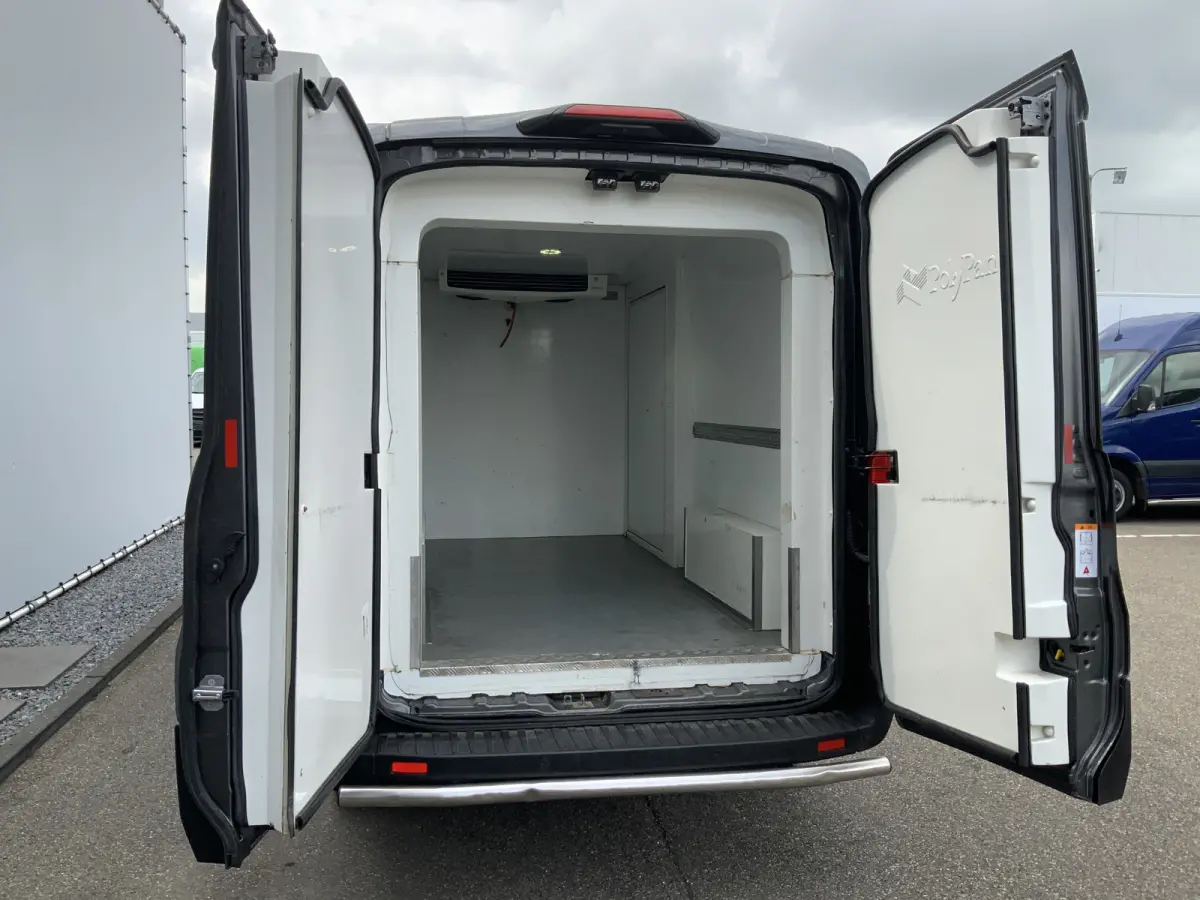 350 2.0 TDCI L3H2 Trend Koelauto & Vries Automaat Cruise Airco 3 Zits Navi Camera Koelr Draai Maar Koel Niet Euro 6 Export