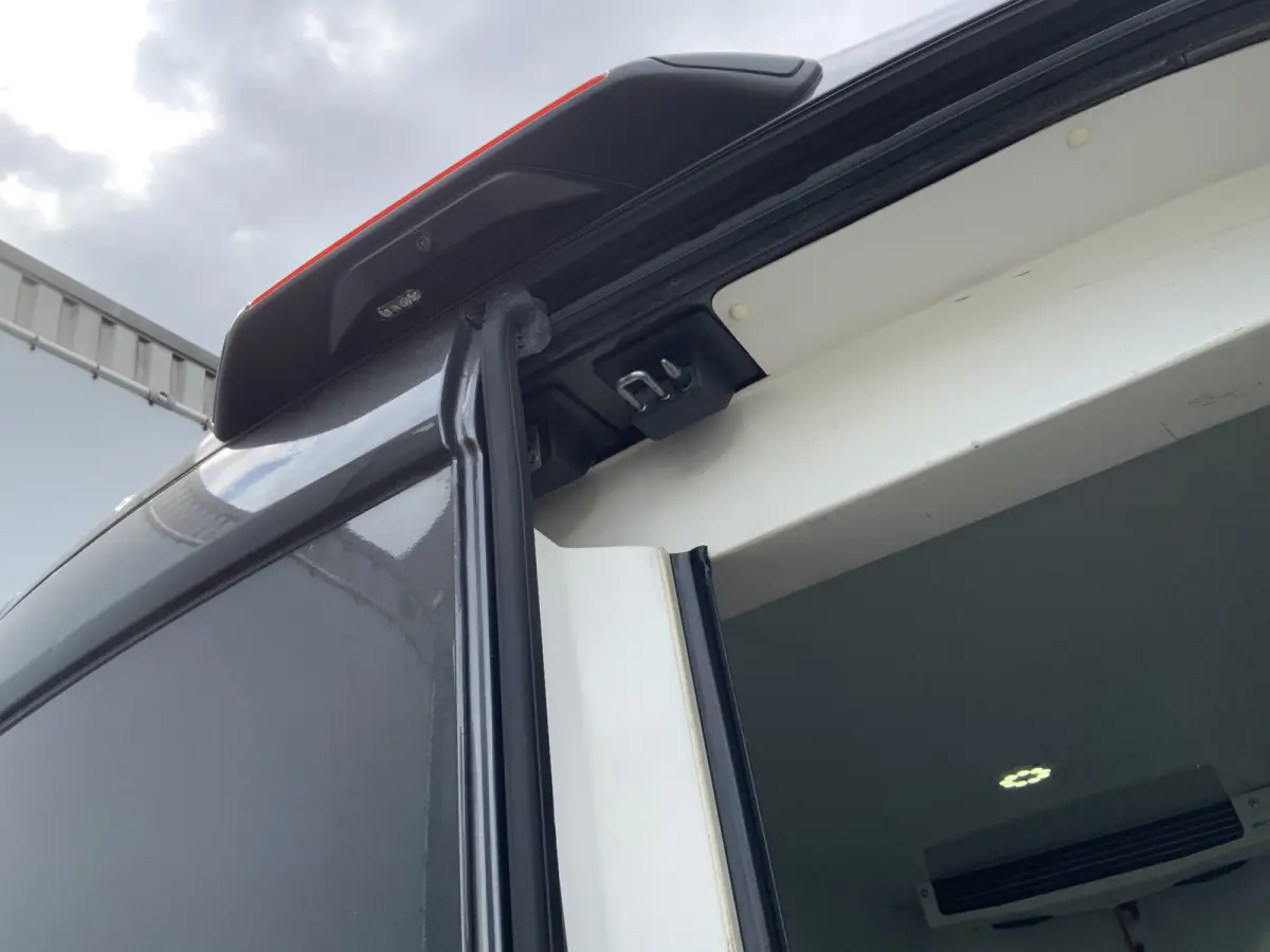 350 2.0 TDCI L3H2 Trend Koelauto & Vries Automaat Cruise Airco 3 Zits Navi Camera Koelr Draai Maar Koel Niet Euro 6 Export