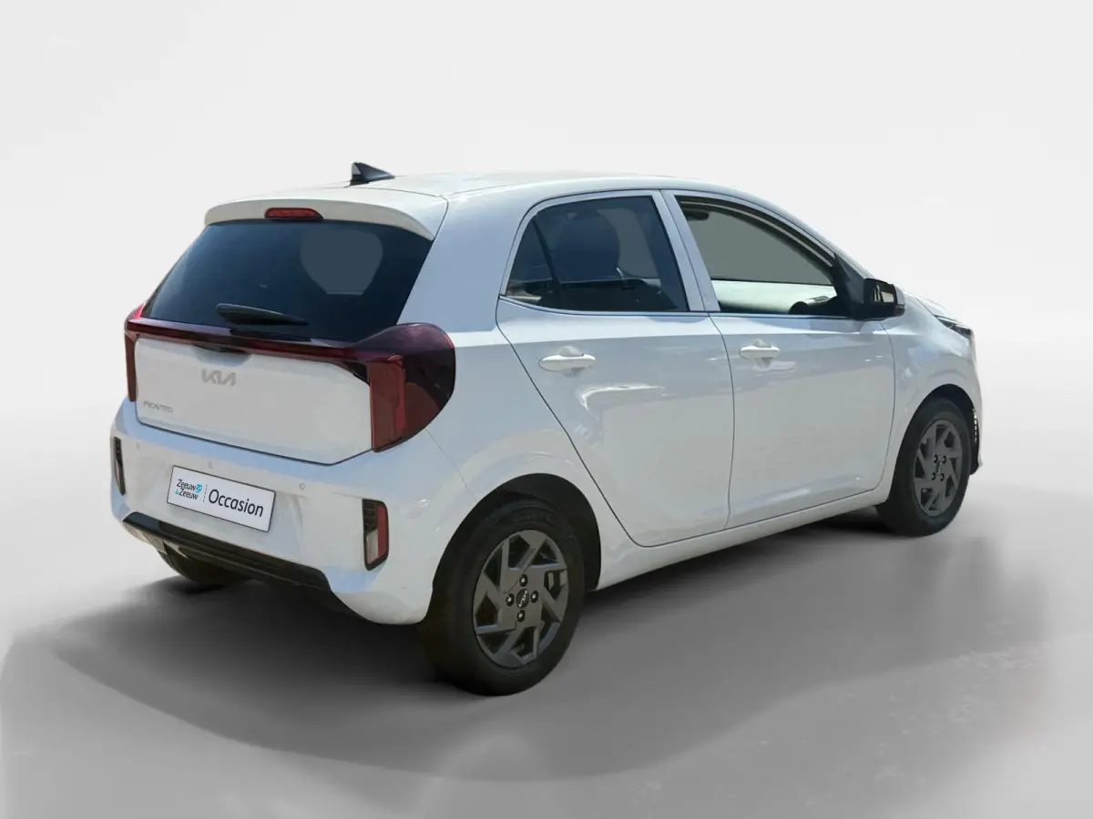 1.0 DPI DynamicPlusLine Airco | LM-velgen | Camera | Cruise control | Bluetooth | Navigatie | AppleCarPlay / Android auto |