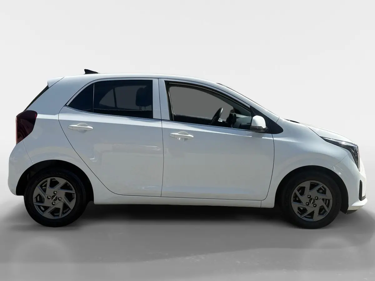 1.0 DPI DynamicPlusLine Airco | LM-velgen | Camera | Cruise control | Bluetooth | Navigatie | AppleCarPlay / Android auto |
