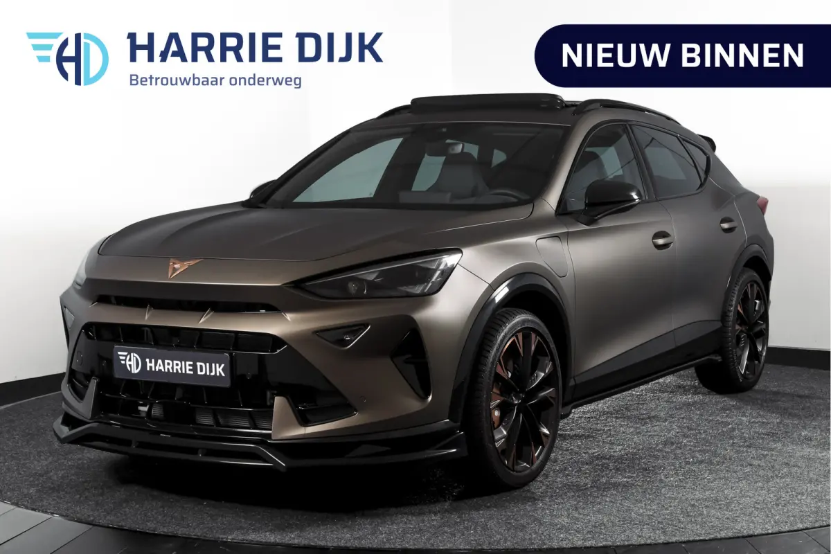1.5 TSI e-Hybrid 272 PK VZ Extreme | Maxton Design | Bronze Matt | S/K-Panodak | Sennheiser | Elek. stoelen | Matrix LED | Adapt. Cruise | Stoel-+stuurverw. | Camera | NAV+App. Connect | Ele