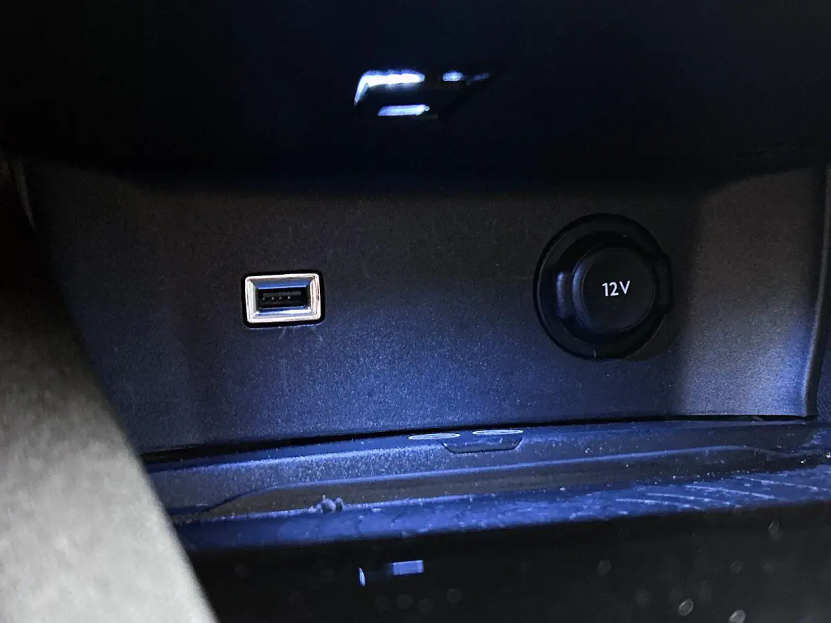 1.2 PureTech 96kW Allure | NAVIGATIE | CAMERA | KLIMAATREGELING