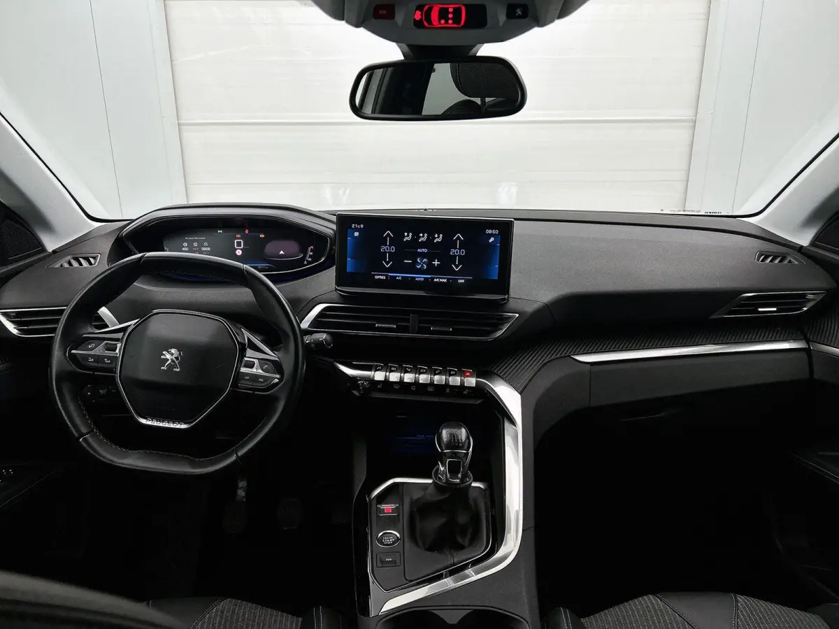 1.2 PureTech 96kW Allure | NAVIGATIE | CAMERA | KLIMAATREGELING