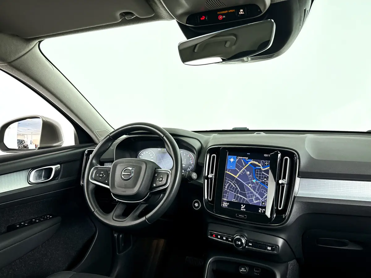 T5 Business Pro | Parkeercamera | Climate control | Cruise control | Navigatie