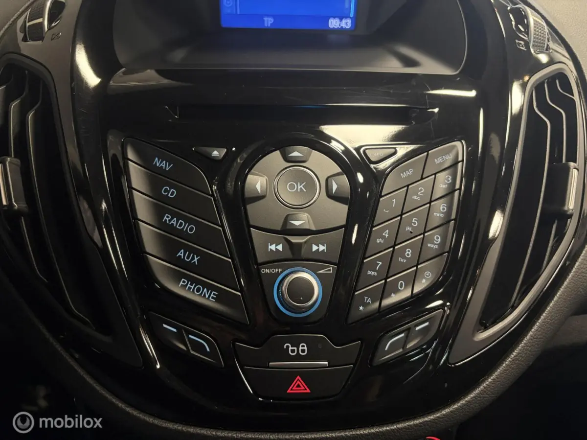 1.0 EcoBoost Titanium DEALER O.H. / CLIMA / CRUISE / TR.HAAK / PDC /