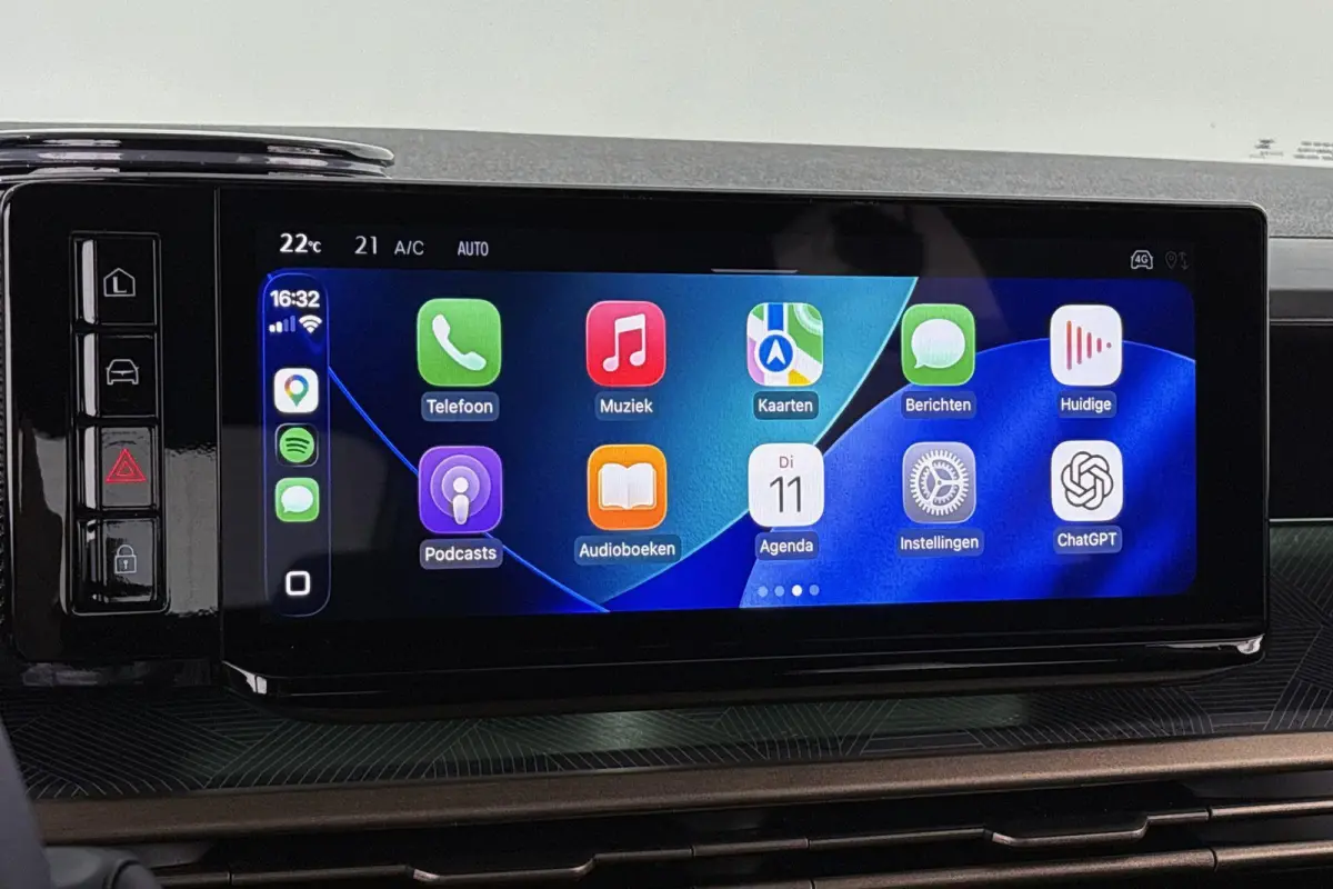1.2 Turbo Hybrid LX Automaat Camera Apple CarPlay