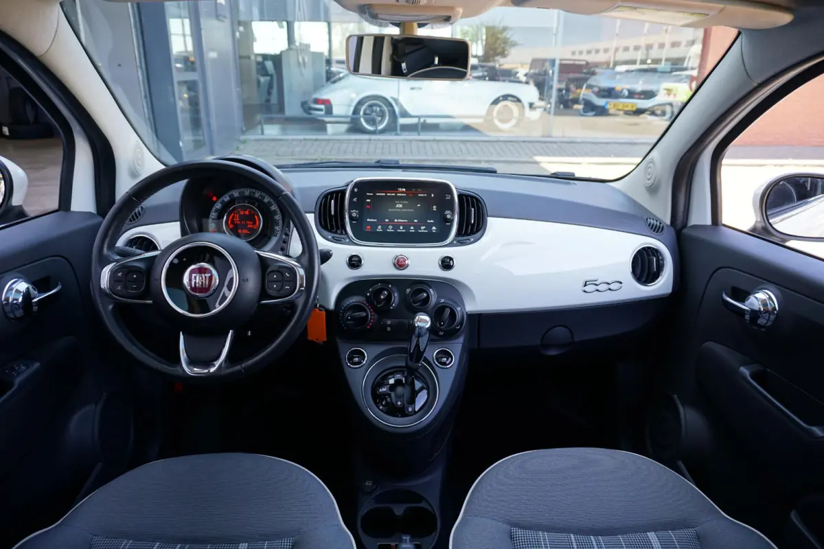 0.9 TwinAir Turbo Lounge AUTOMAAT + PANORAMA / PDC