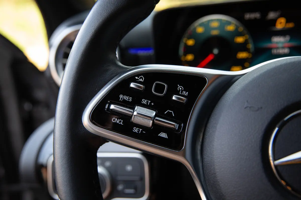180 Premium Plus , Adaptive cruise control, Sfeerverlichting, Stoelverwarming, Achteruitrijcamera