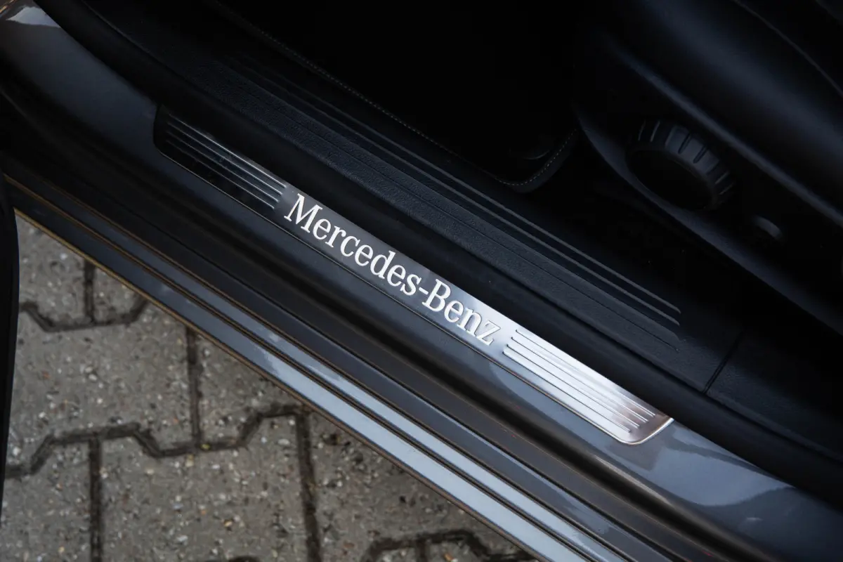 180 Premium Plus , Adaptive cruise control, Sfeerverlichting, Stoelverwarming, Achteruitrijcamera
