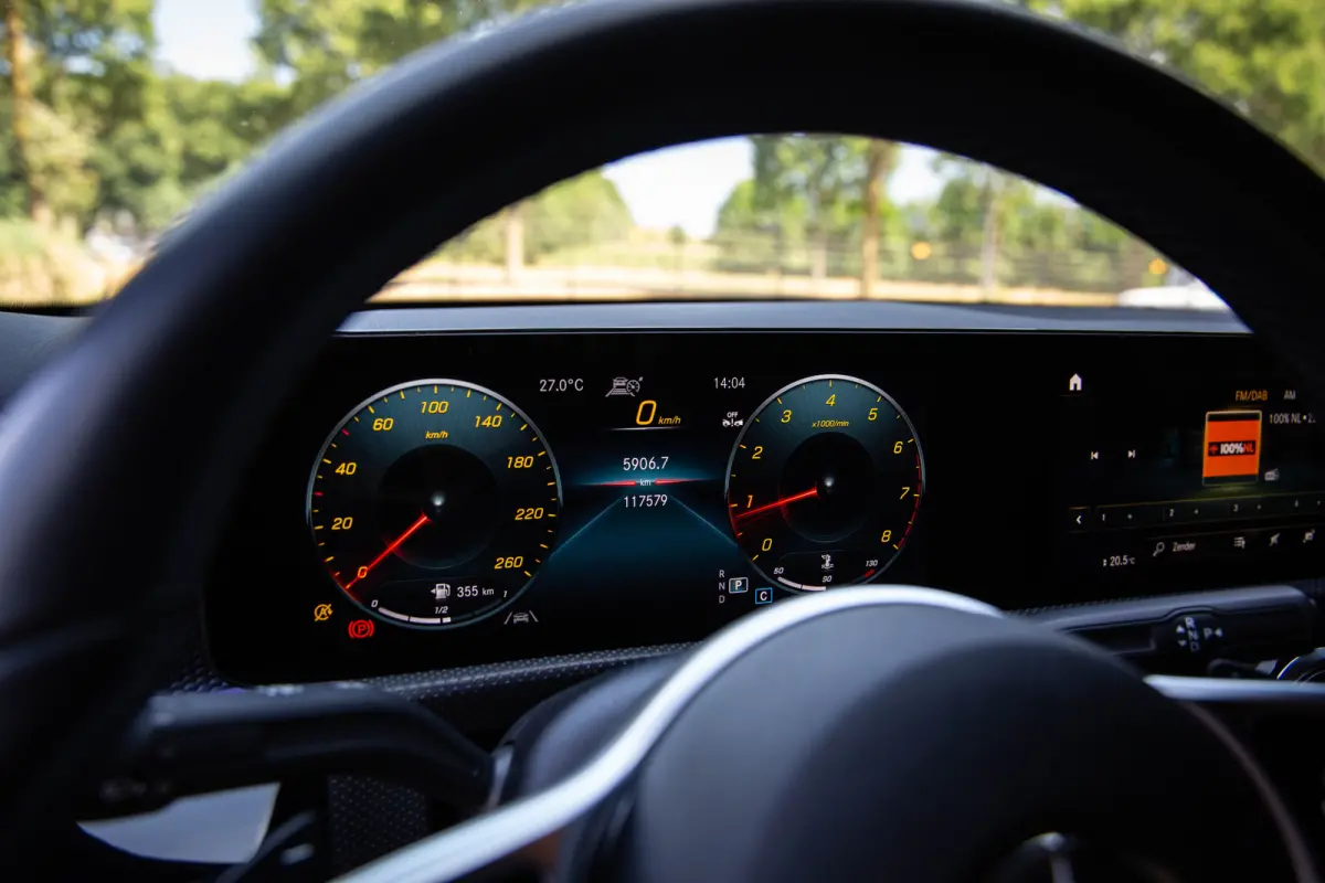 180 Premium Plus , Adaptive cruise control, Sfeerverlichting, Stoelverwarming, Achteruitrijcamera