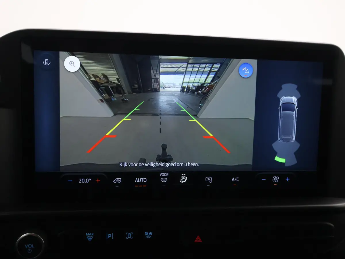 300 2.0 TDCI L2H1 6-PERS DUBBEL CAB. + TREKHAAK | CARPLAY | CAMERA