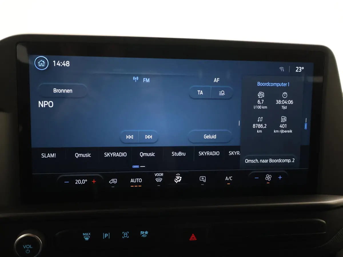 300 2.0 TDCI L2H1 6-PERS DUBBEL CAB. + TREKHAAK | CARPLAY | CAMERA