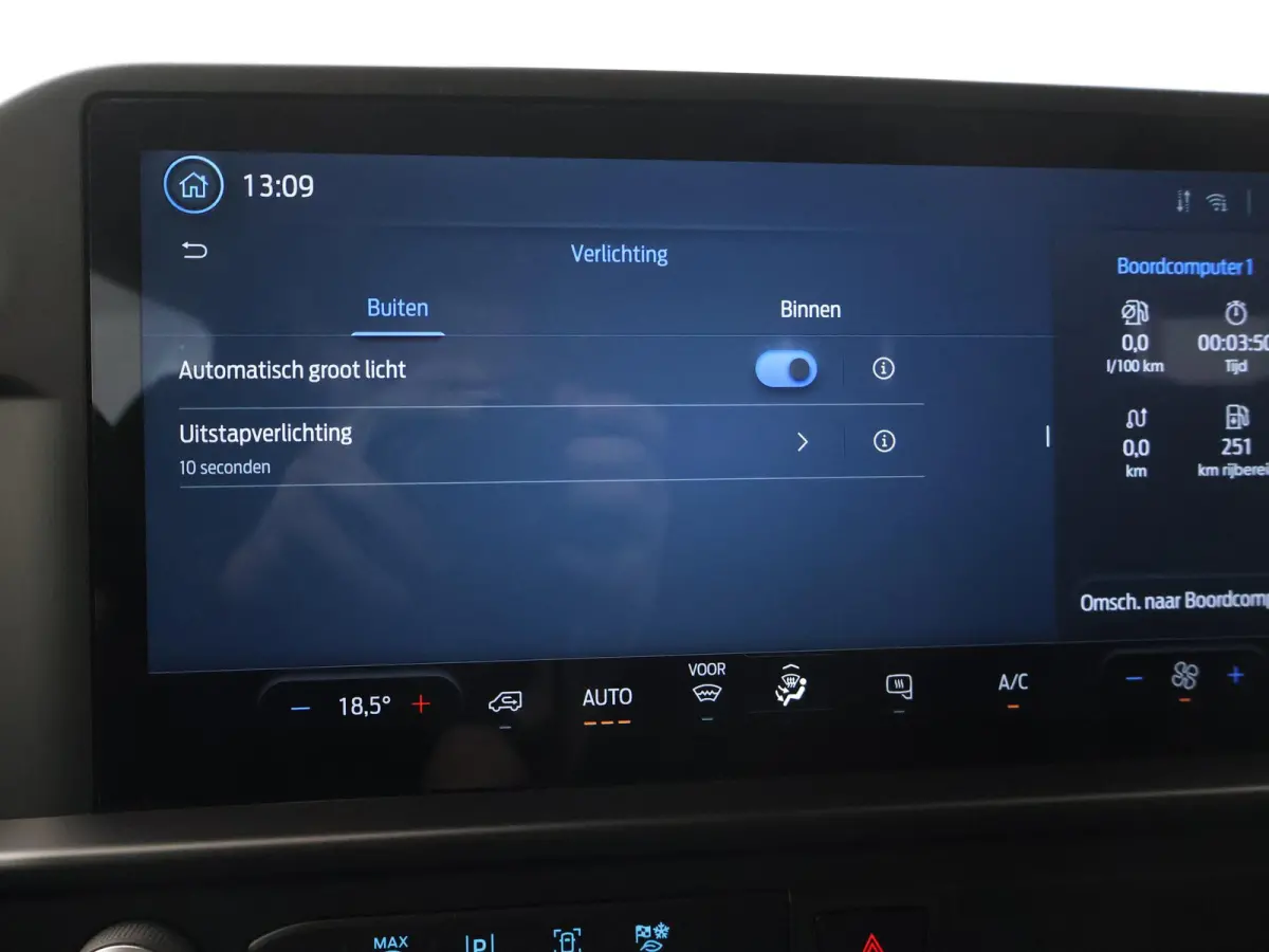 300 2.0 TDCI L2H1 6-PERS DUBBEL CAB. + TREKHAAK | CARPLAY | CAMERA